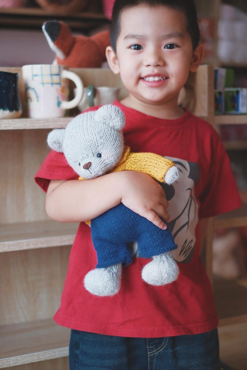 bear- ‘grey’ Knitting Pattern