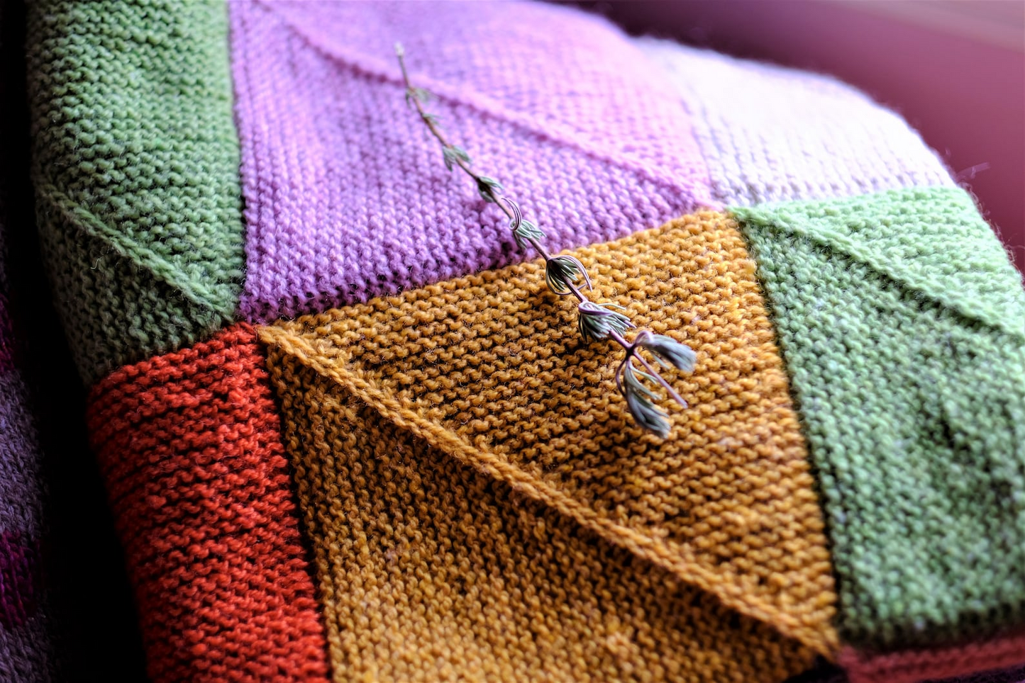 Mitered Square Blanket Knitting Pattern