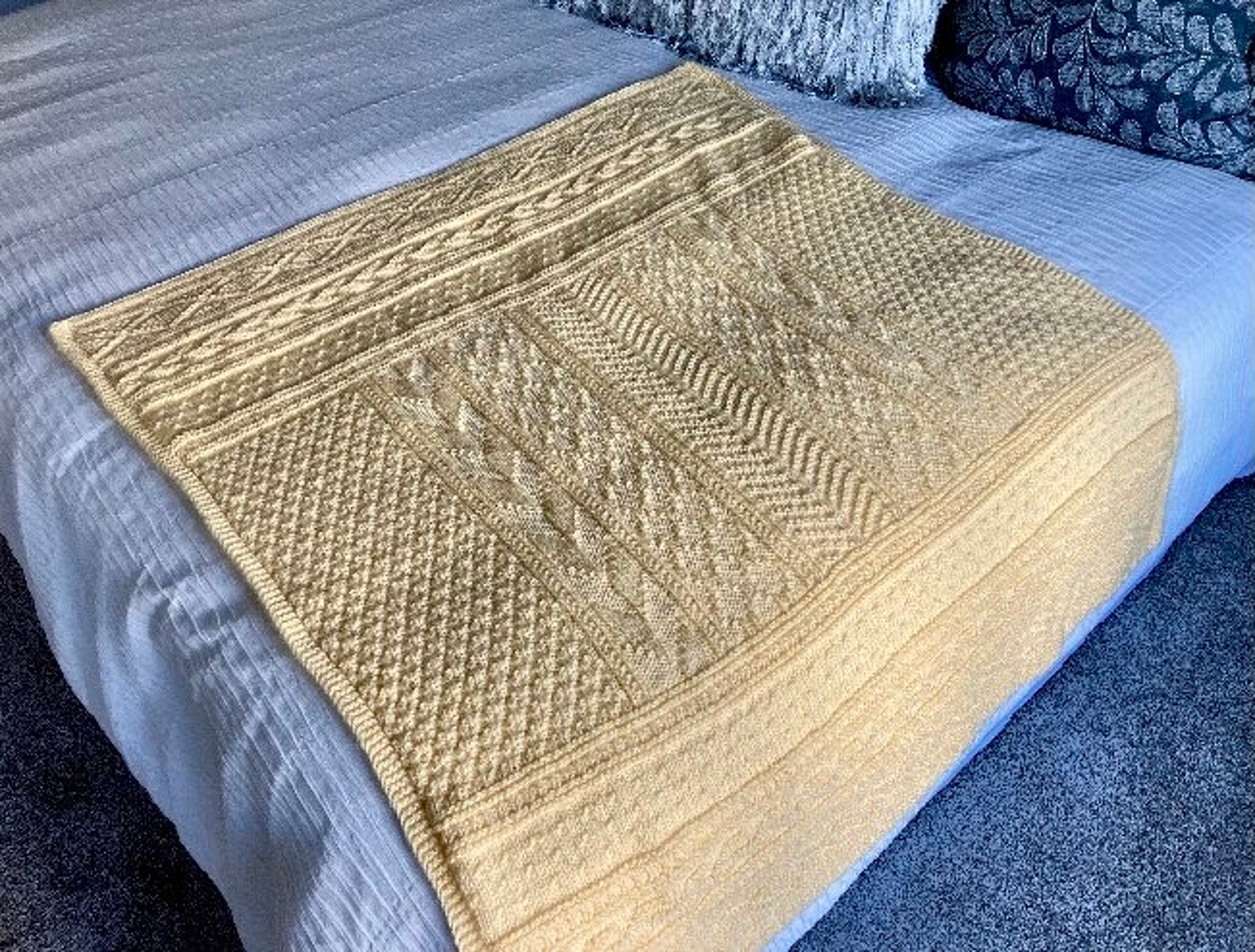 Easy Blanket Knitting Pattern
