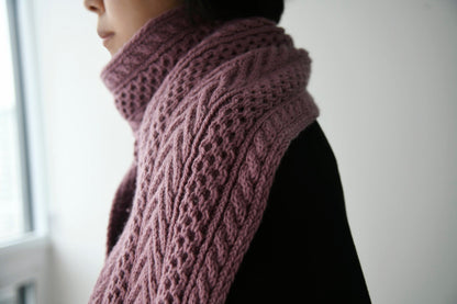 Retro Cables Scarf | knitting pattern
