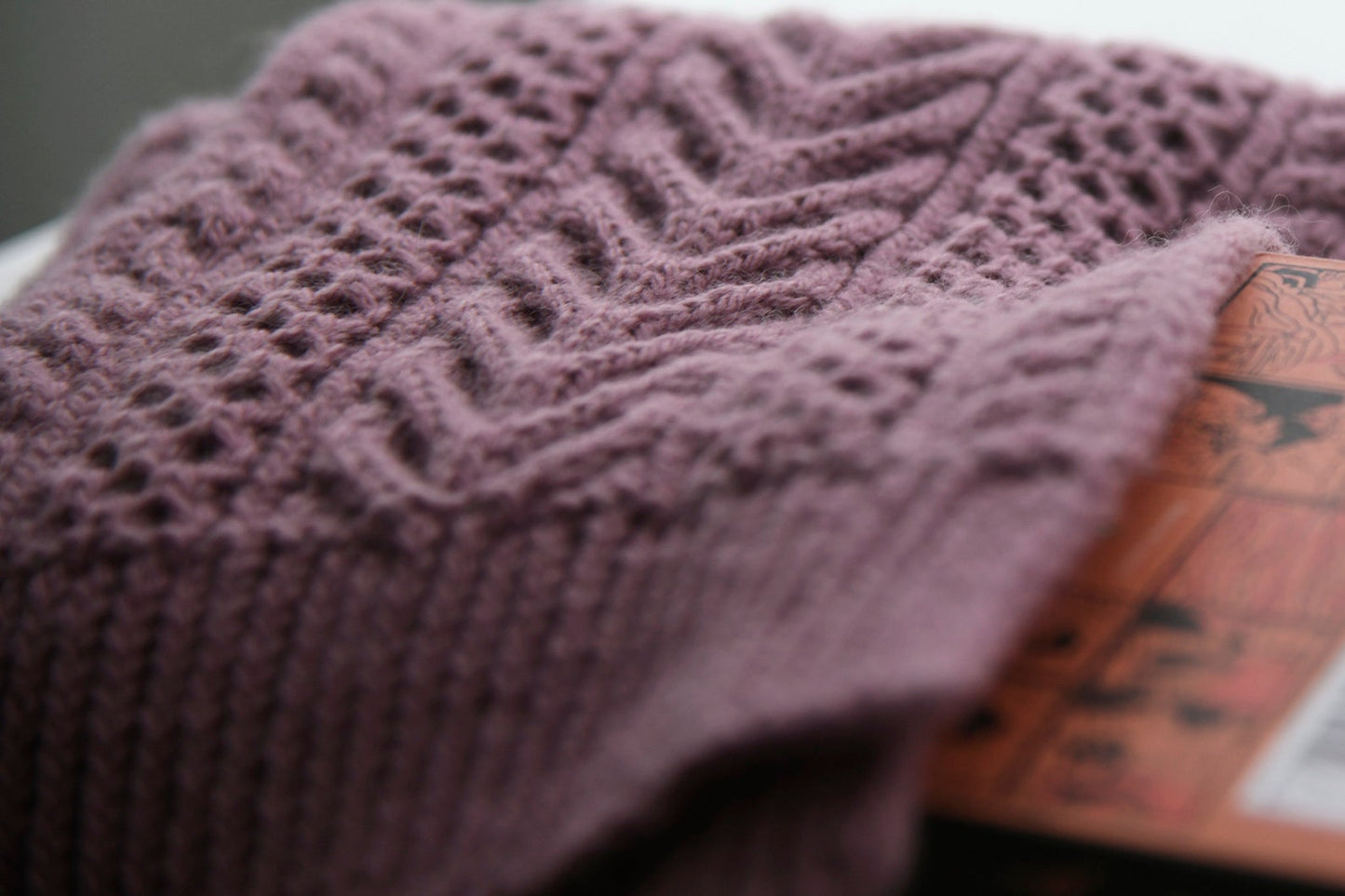 Retro Cables Scarf | knitting pattern