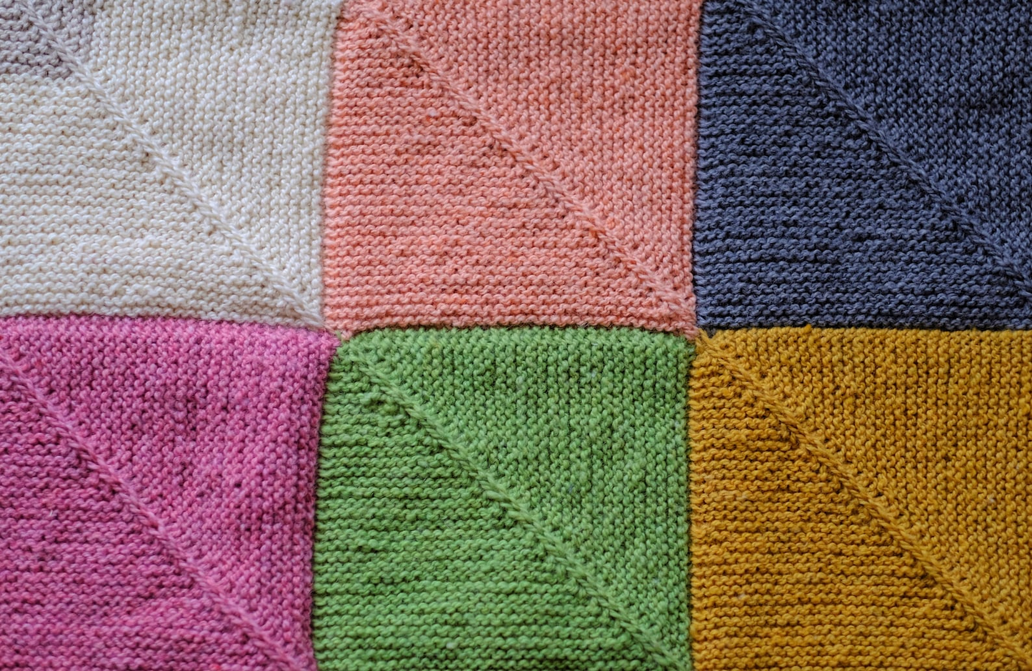 Mitered Square Blanket Knitting Pattern